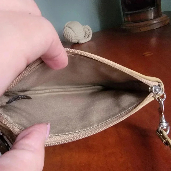 Coach Tan Leather Embossed Wristlet with Hangtag - Picture 11 of 14